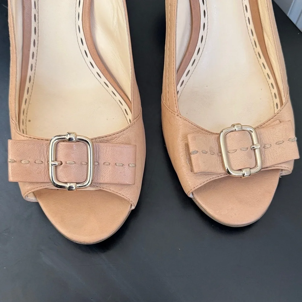 Coach Tan Slingback Heels with Buckle - Picture 5 of 9